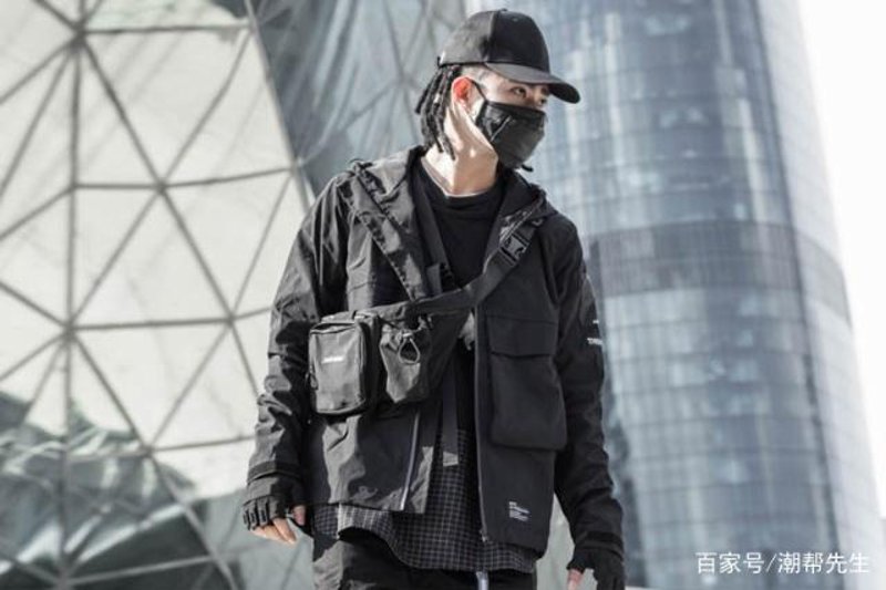 MT户外工装：探索多功能与时尚的完美融合